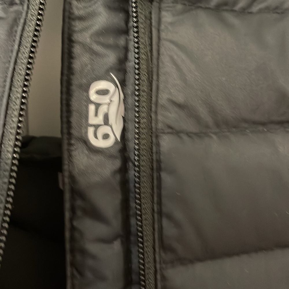 Women’s’ Columbia Coat. New. Westridge-Hooded Down Jacket. Black. Large Coat - Picture 10 of 13